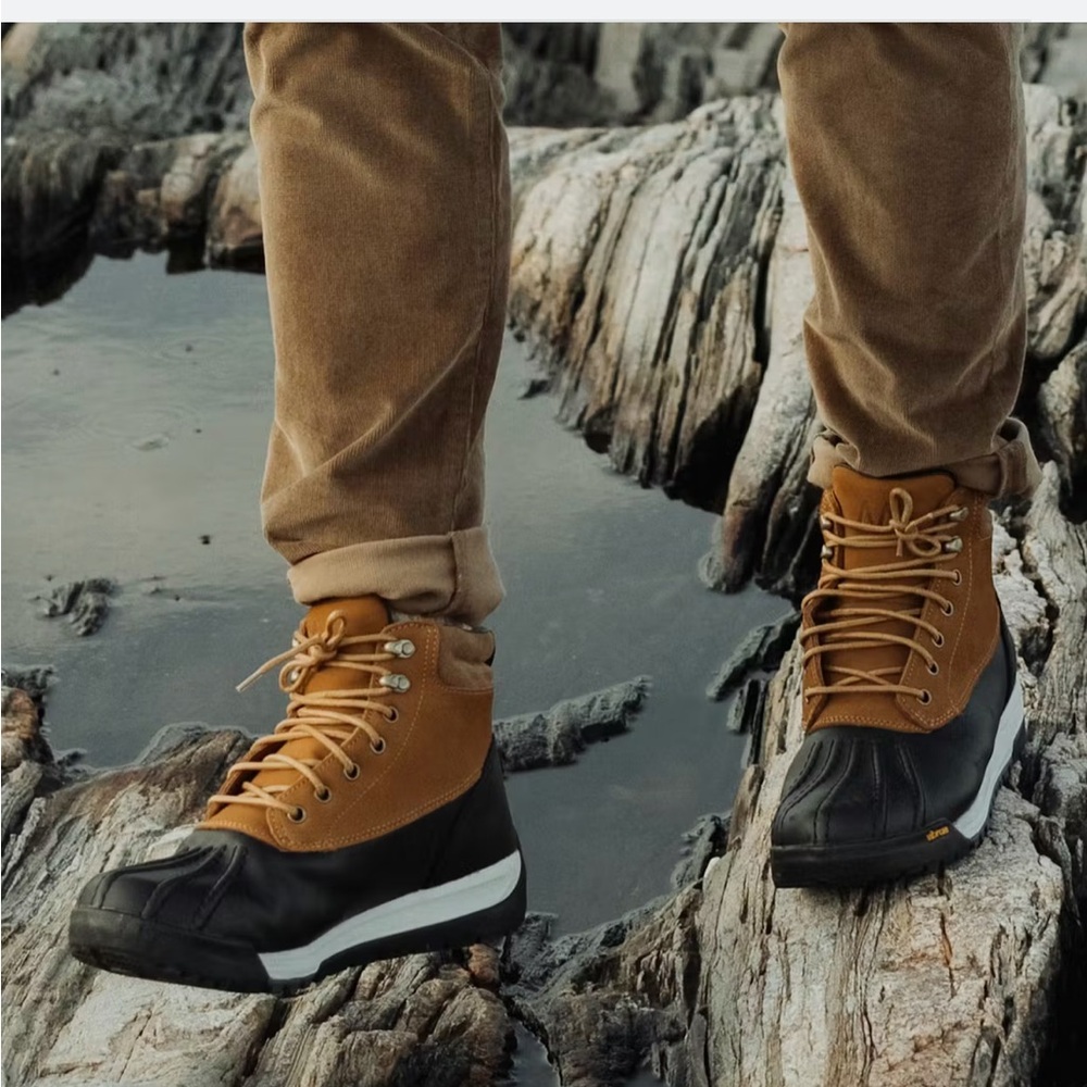 NIB! Huckberry Leather Suede Waterproof Duckboots.